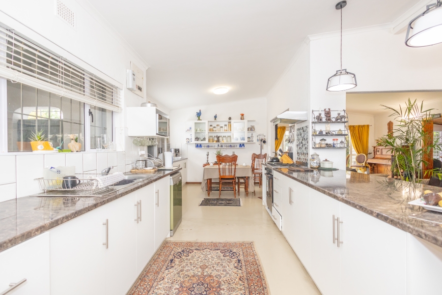 4 Bedroom Property for Sale in Stellenridge Western Cape